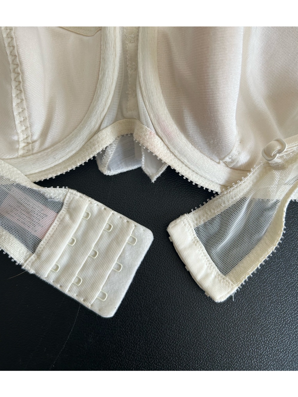VICTORIA SECRET SEXY LITTLE THINGS 34C Ivory Balconette Bra - Picture 9 of 10